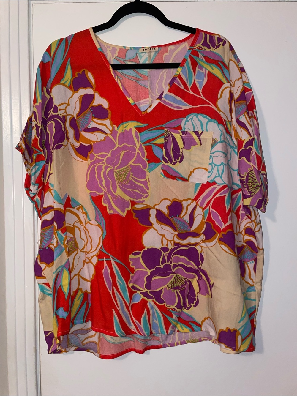 JODIFL Red & Purple Floral V-Neck Tunic